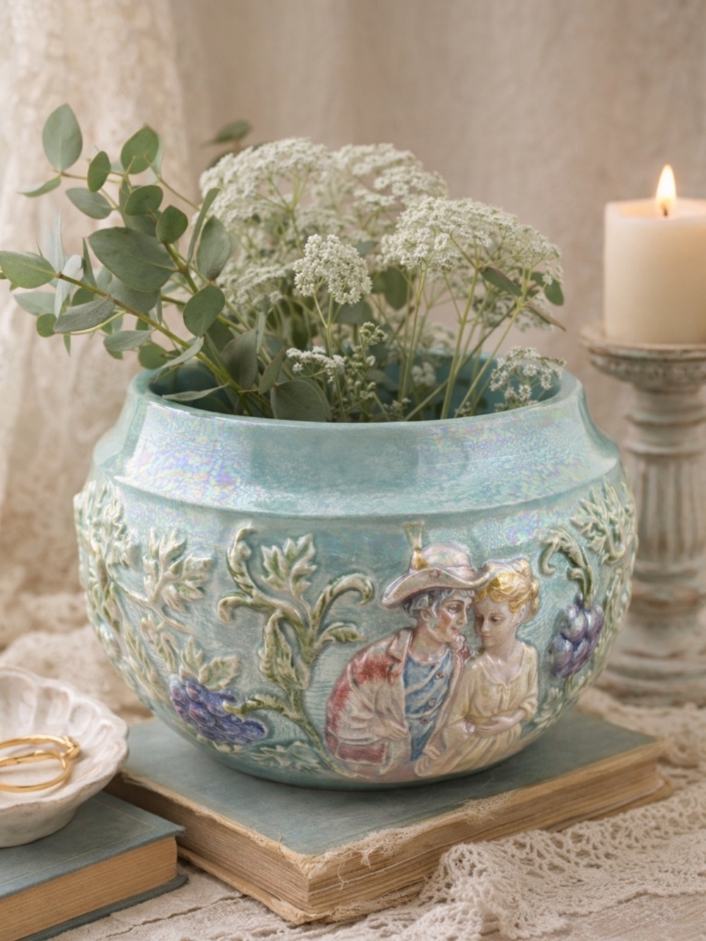 Title
VTG Iridescent Aqua Planter Romantic Couple Relief Coastal Cottage Decor